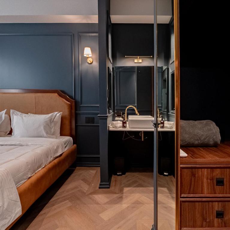 The Midnight Bloom Suite - Suite Superior con cama extragrande - 5