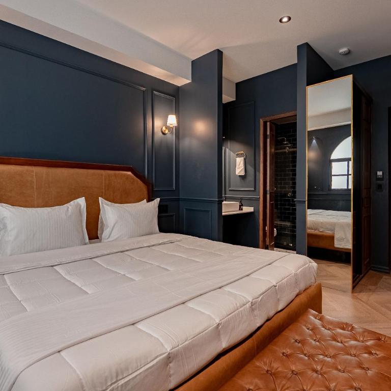 The Midnight Bloom Suite - Suite Superior con cama extragrande - 6