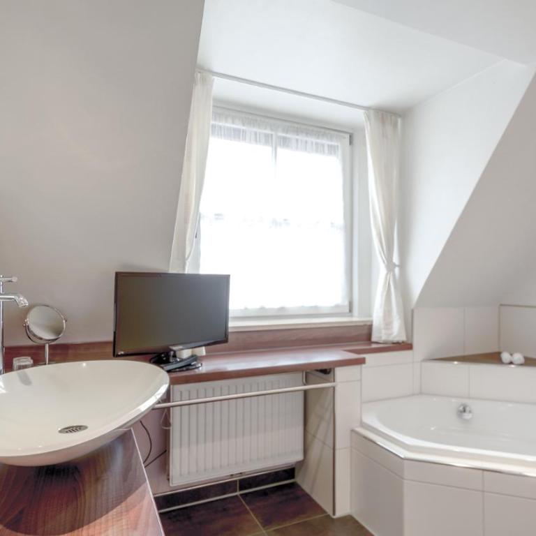 Hotel Sonne - Romantik Doppelzimmer - Groß - 2