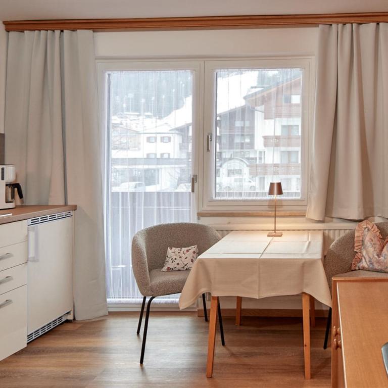 Landhaus Gollegger Appartements Flachau - One-Bedroom Apartment with Balcony - 1