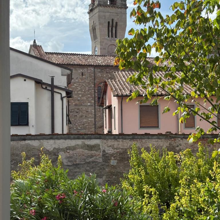 appartamento Lele Lucca - Appartamento con 2 Camere da Letto e Balcone - 4
