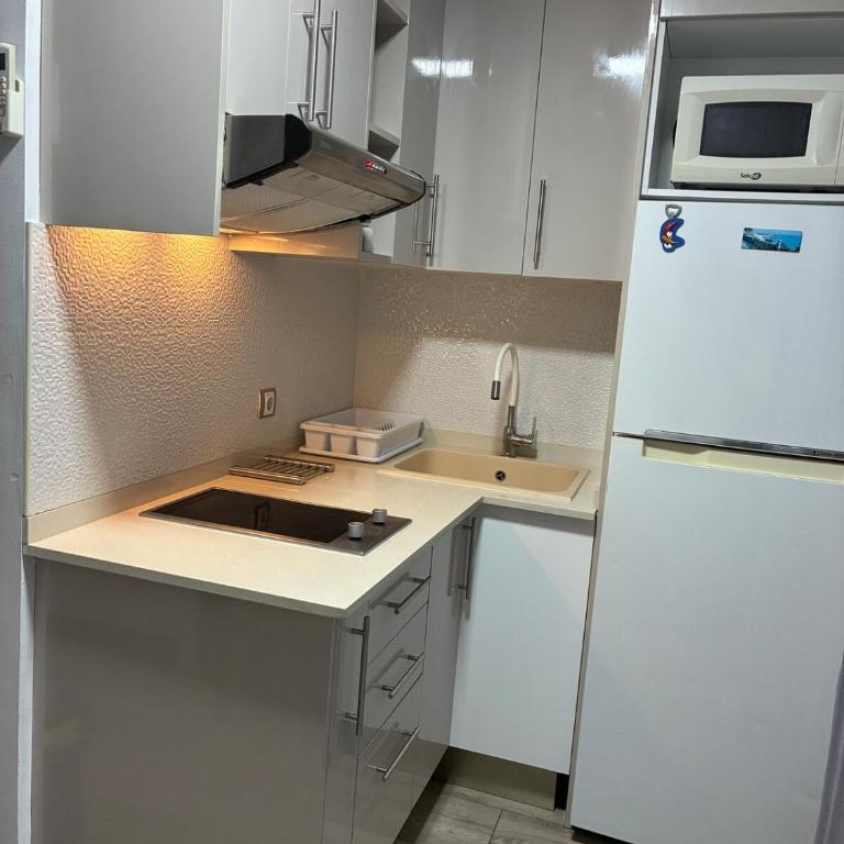 Apartmento en La Pineda- Dorabeach II - One-Bedroom Apartment - 10