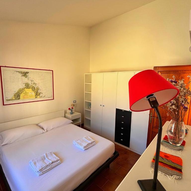Cozy Apartment with Loft near Town & Sea - Two-Bedroom Apartment - 2