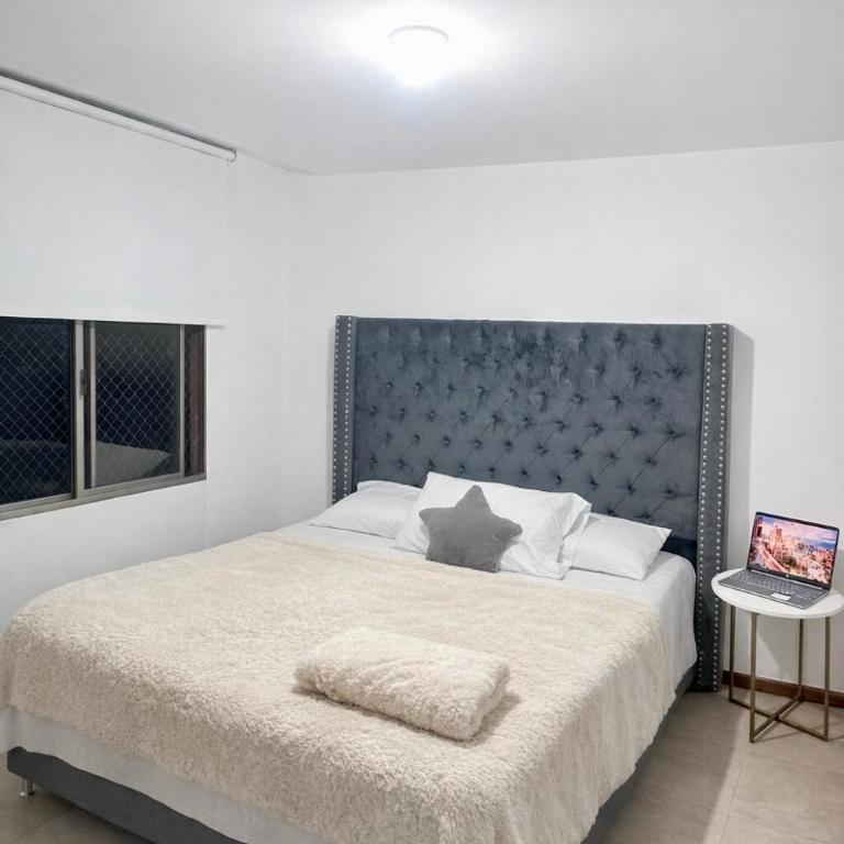 Apartment near Atanasio Girardot Stadium - Two-Bedroom Apartment - 17