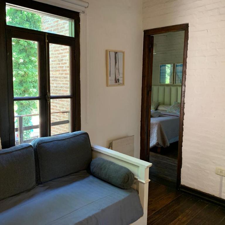 Kimbara Aparts - Family Room - 9