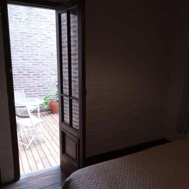 Kimbara Aparts - Family Room - 25