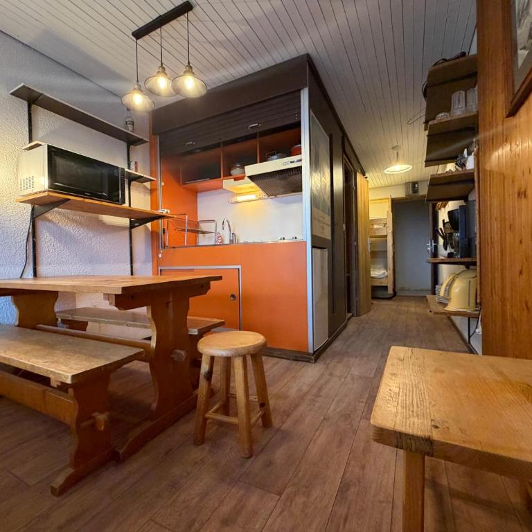 Studio centre Val d'Isere - Two-Bedroom Apartment - 7