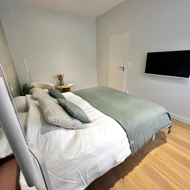 Juliette - Grand T2 élégant avec Parking et terrasse à 2 pas de la plage - Apartamento Superior de 1 dormitorio con balcón - 25