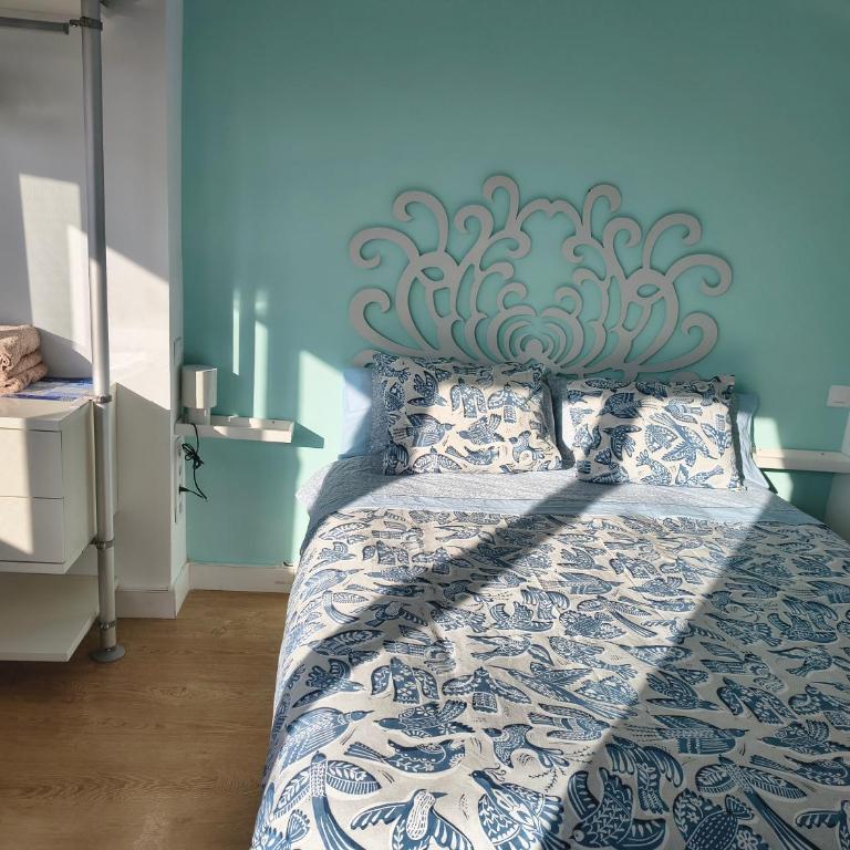 Fira Gran Via & Aeropuerto Barcelona Mi Colibrí - Habitación Doble con baño privado externo - 2
