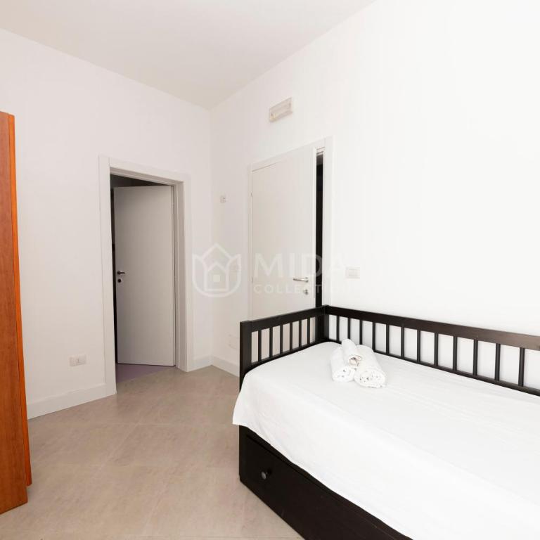 Le Altre Case - Two-Bedroom Apartment - 16