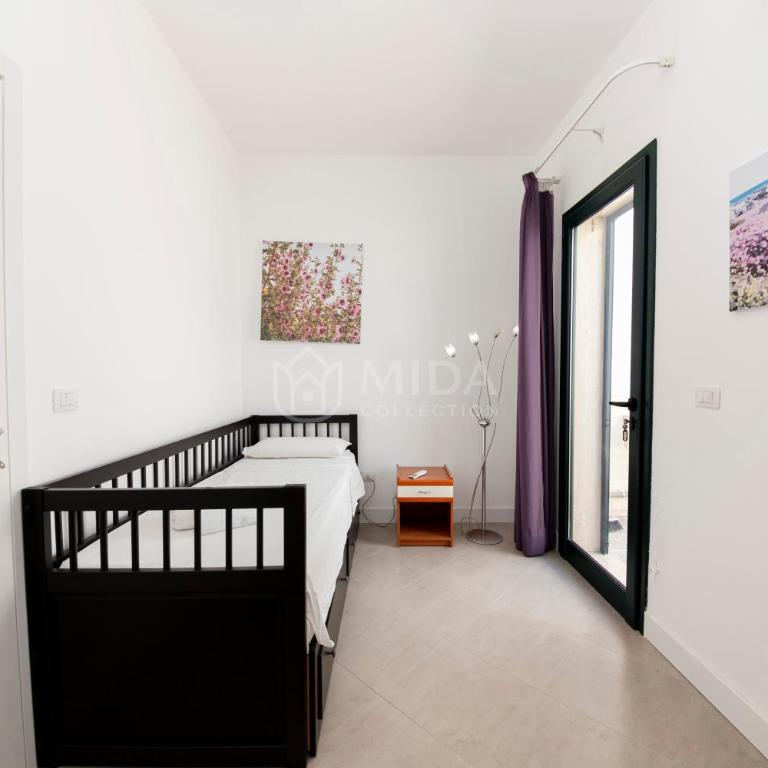 Le Altre Case - Two-Bedroom Apartment - 19