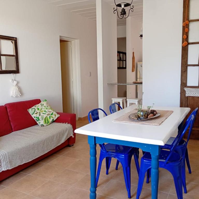 Casa para 4, ideal descanso, Familiar - Two-Bedroom House - 1
