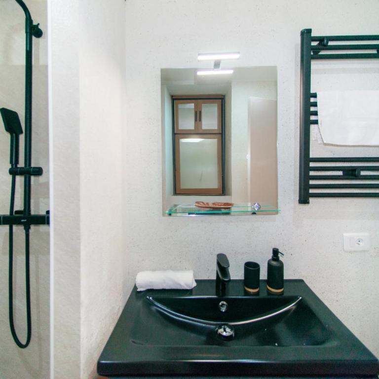 WELCS APARTAMENTO 311 EMP con terraza en el centro - Apartamento con balcón - 23