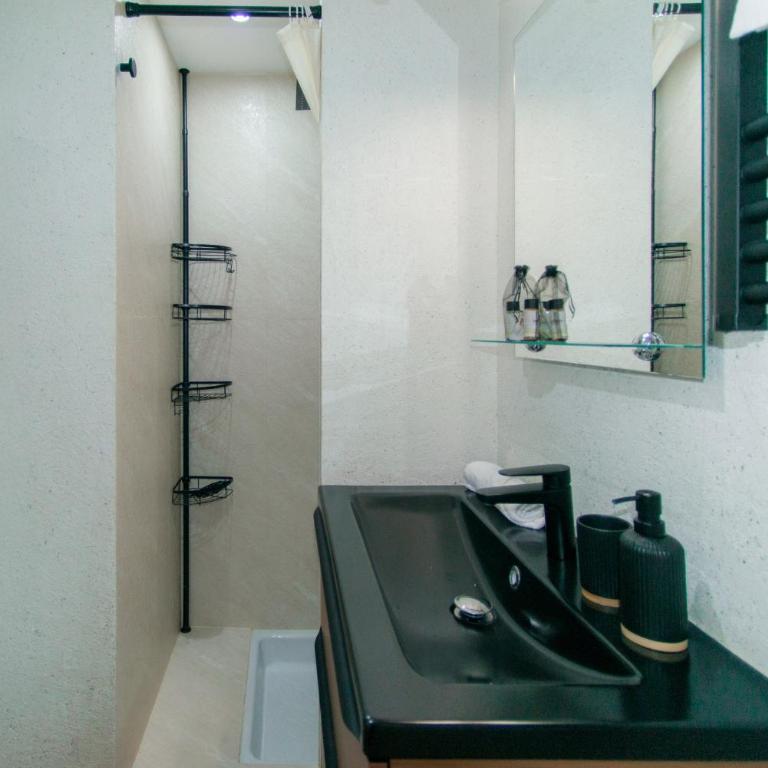 WELCS APARTAMENTO 311 EMP con terraza en el centro - Apartamento con balcón - 24