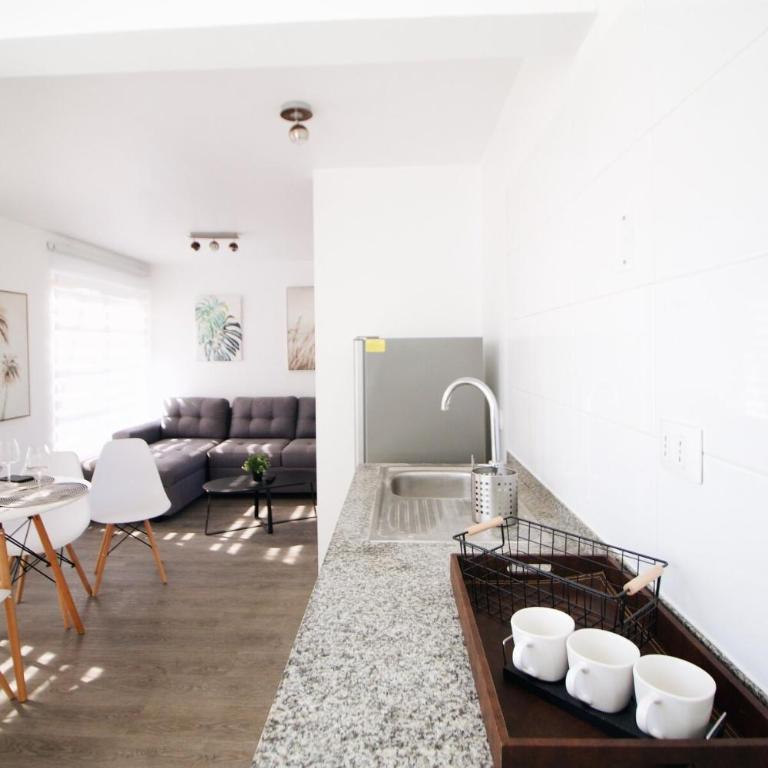 Moderna casa en Condominio Los Pinos, El Tabo - Three-Bedroom House - 40