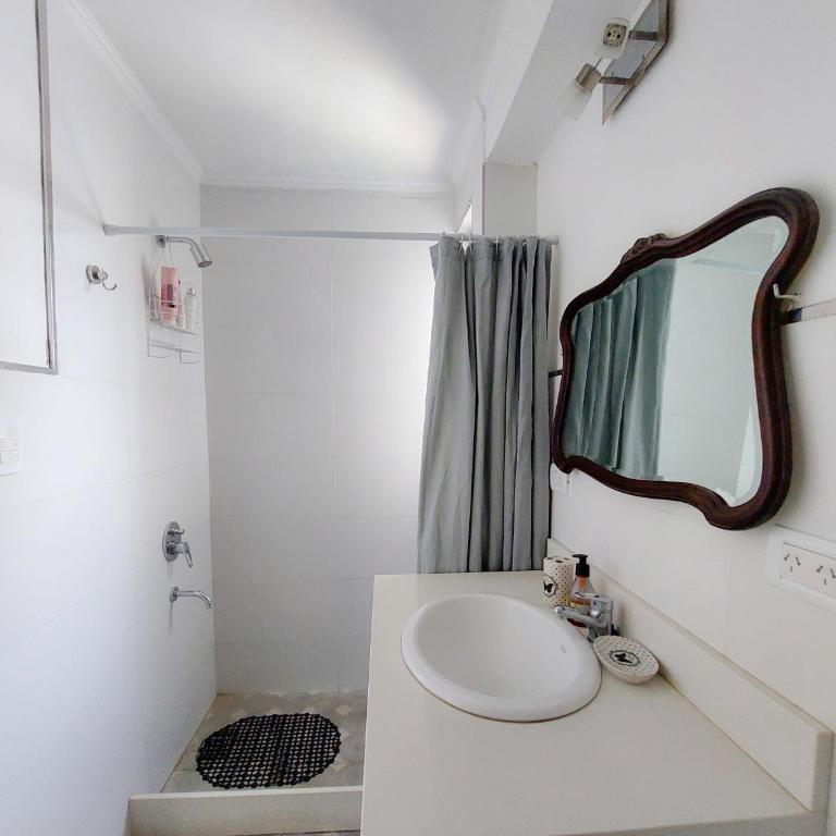 Refugio Serrano Tandil-Depto independiente frente al Casino - Apartamento de 1 dormitorio - 11