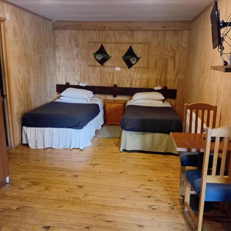 Hotel Euro Charles Club - Standard Triple Room - 1