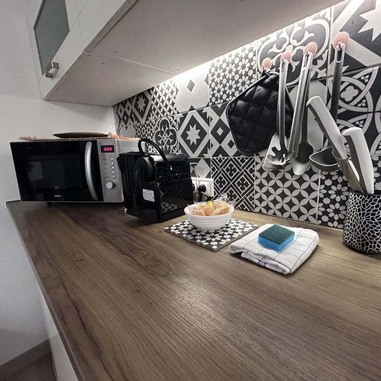 Studio cosy en RDC Intramuros Avignon Wi-Fi - Appartamento Monolocale - 27