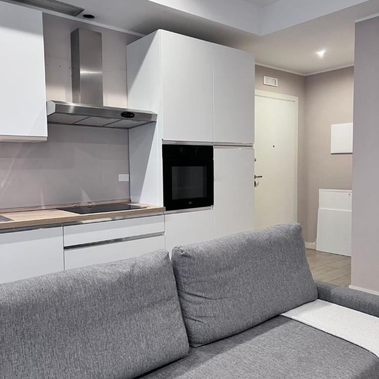 Best Stay-Calefati 80 Suite Apartment - Appartamento con Balcone - 20