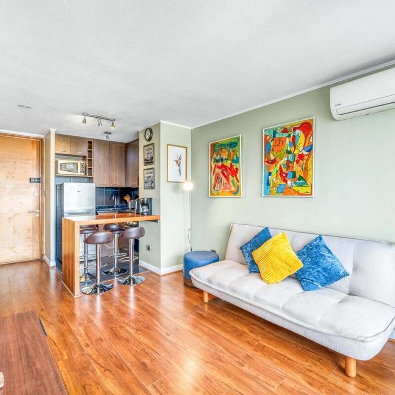 Living la Gloria - Cozy Apartment With Pool, AC & Wifi - Two-Bedroom Apartment - 4