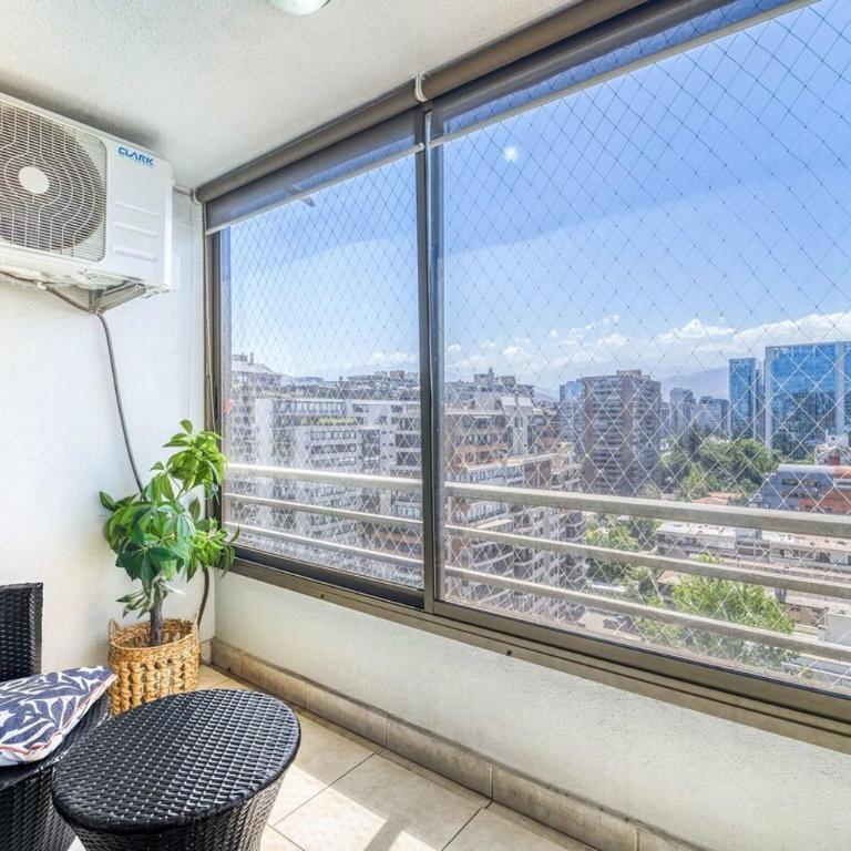 Living la Gloria - Cozy Apartment With Pool, AC & Wifi - Two-Bedroom Apartment - 5