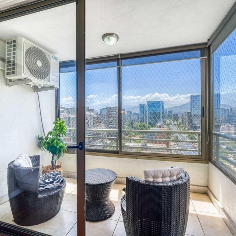 Living la Gloria - Cozy Apartment With Pool, AC & Wifi - Two-Bedroom Apartment - 8