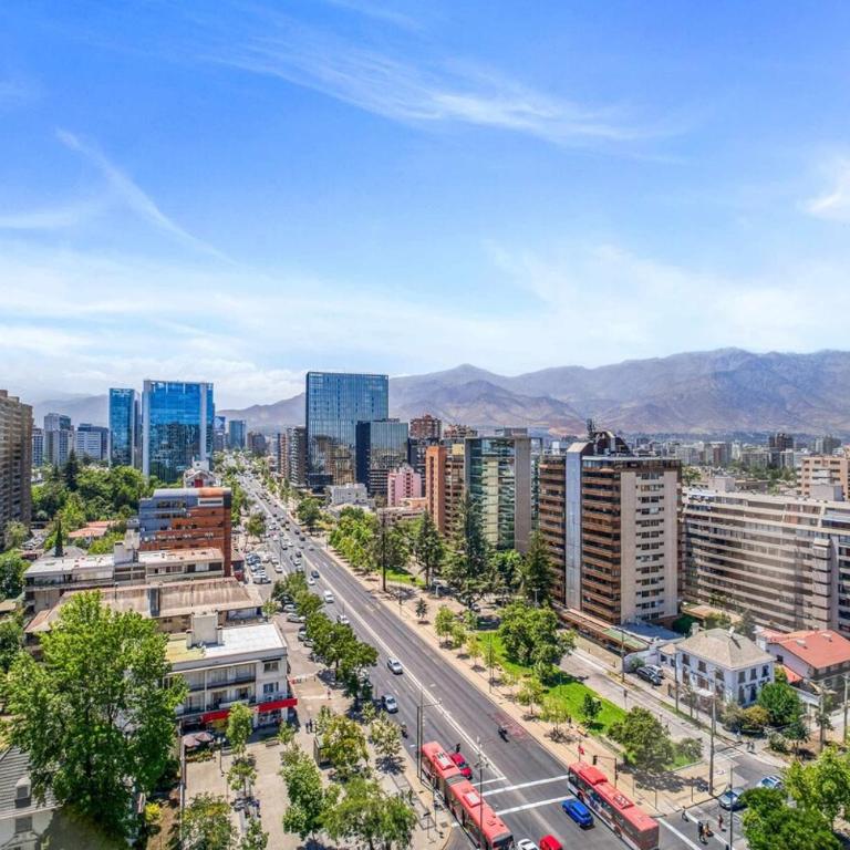 Living la Gloria - Cozy Apartment With Pool, AC & Wifi - Two-Bedroom Apartment - 15