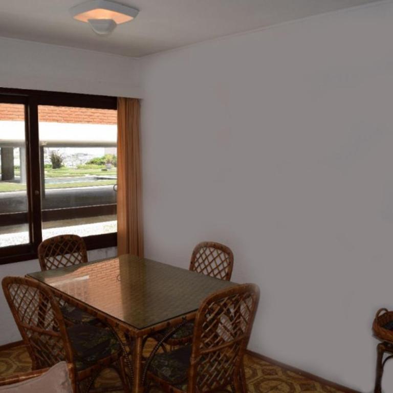 dos ambientes a una cuadra del puerto - Apartamento de 1 dormitorio - 10