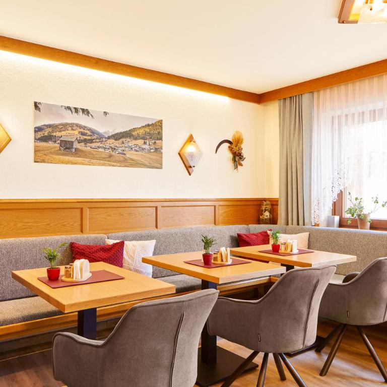 Erlebenswert Bauernhof Gruber - Doppelzimmer mit Balkon (3 Erwachsene) - 26