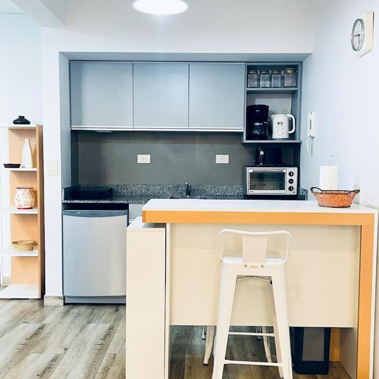 Rent2888 Nuñez - Apartamento - 5