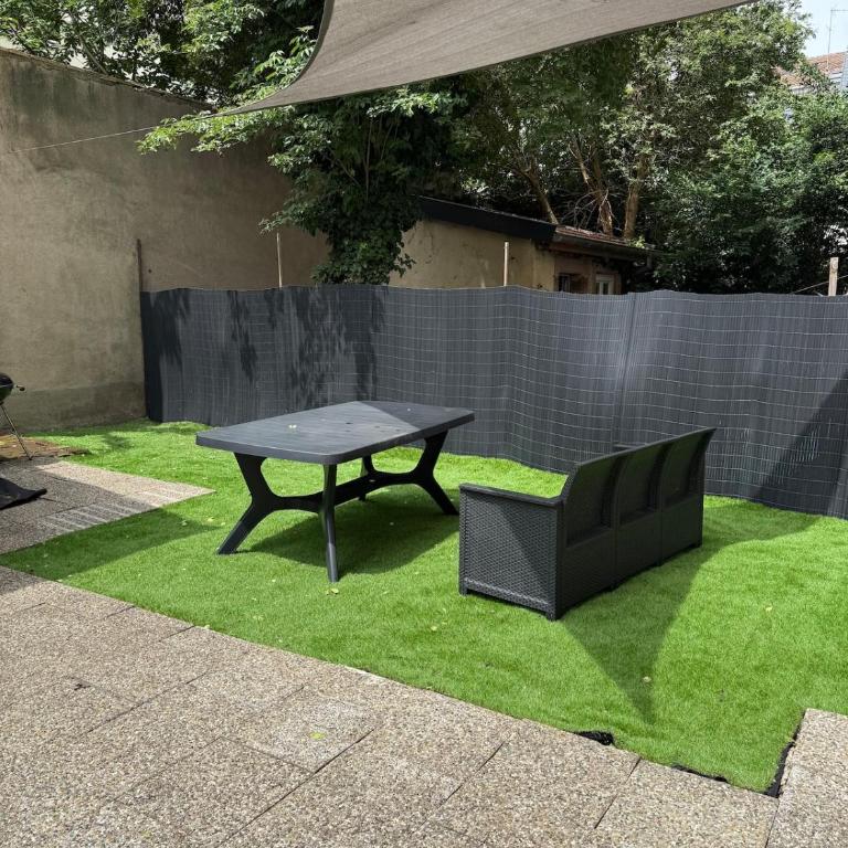 Moon avec Jardin - Centre - Gare - Two-Bedroom Apartment - 4