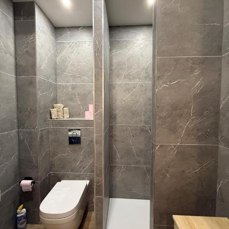 Moon avec Jardin - Centre - Gare - Two-Bedroom Apartment - 12
