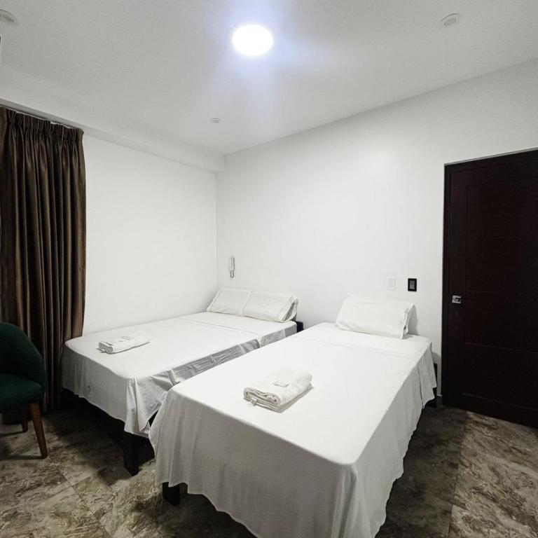 Hotel San Francisco - Habitación Doble - 2 camas - 4