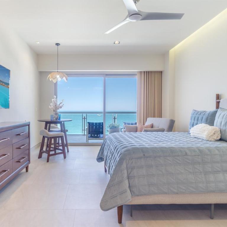 Luxury Oceanfront Condo with Stunning Views - Casa - 5