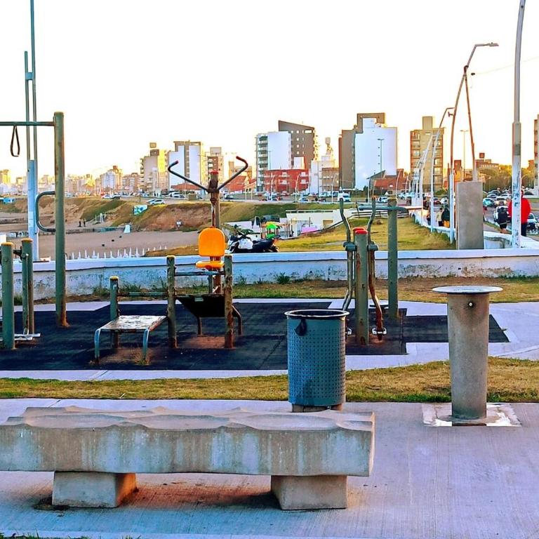 Departamento frente al mar con cochera - One-Bedroom Apartment - 31