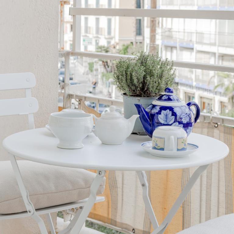 H11 CASA GIULIA Centro - Sanremo - Studio Apartment with Balcony - 9