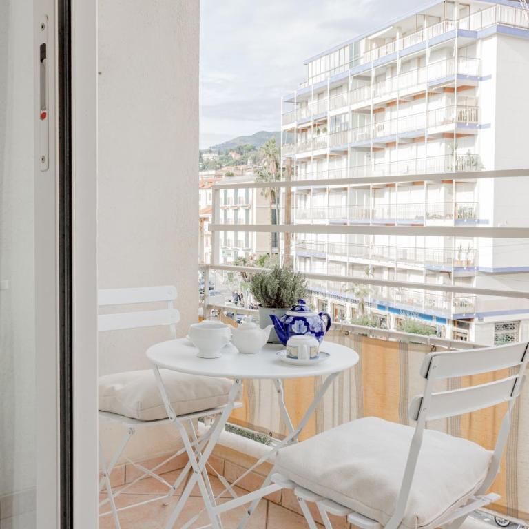 H11 CASA GIULIA Centro - Sanremo - Studio Apartment with Balcony - 1