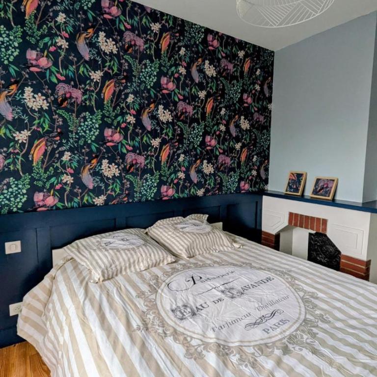 Le Saint-Georges - One-Bedroom Apartment - 2
