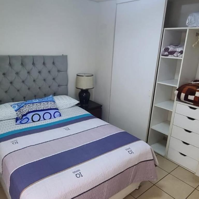 Departamento Centenario - Apartamento de 2 dormitorios - 12