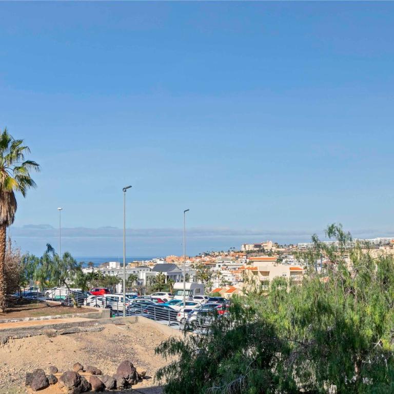 Cozy 1BR Near Beach Orlando Complex Costa Adeje - Apartamento de 1 dormitorio con balcón y vistas a la montaña - 17