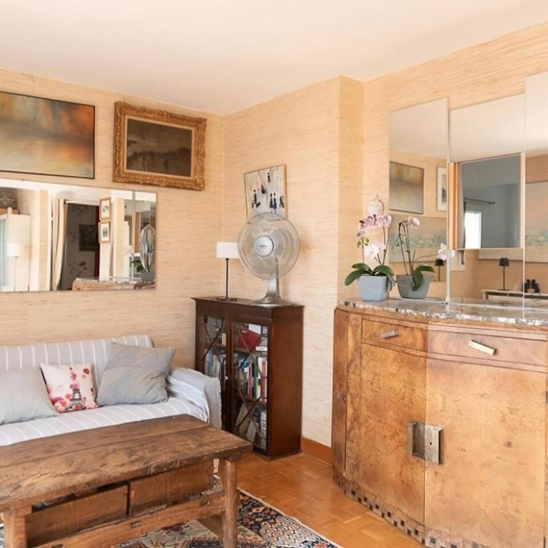 Vue Exceptionnelle & Terrasse - Appartement Vintage chez une Parisienne - Appartement 1 Chambre - 24