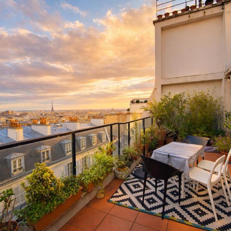 Vue Exceptionnelle & Terrasse - Appartement Vintage chez une Parisienne - Appartement 1 Chambre - 1