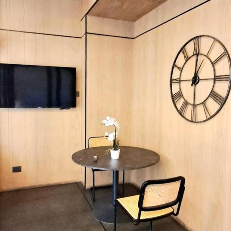 Departamento estudio frente a salida de metro en Santiago - One-Bedroom Apartment - 35