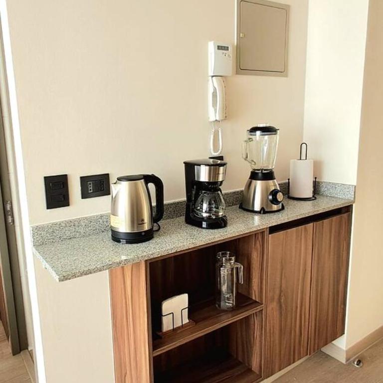 Departamento estudio frente a salida de metro en Santiago - One-Bedroom Apartment - 13