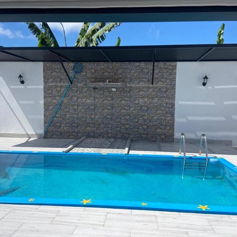 Cabaña familiar con piscina privada - Three-Bedroom House - 6