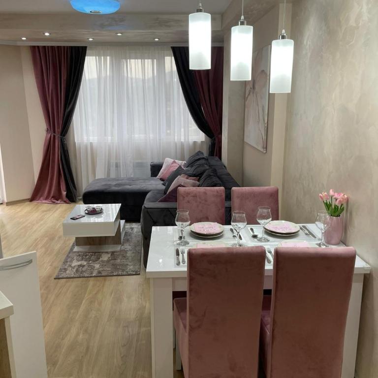 apartmani LM - Deluks Apartman sa 1 Spavaćom Sobom i Pogledom na Grad - 5