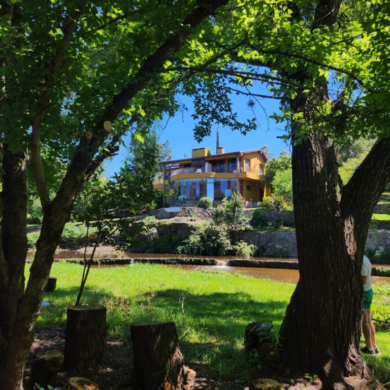 Cielo de Piedra. Cabañas y Petit Hotel - Habitación Deluxe - 1 cama grande - 4