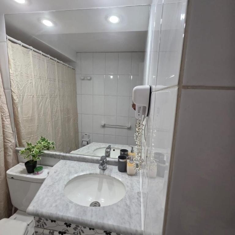 Apartamento aventura acogedor con ubicación estratégica en Las Condes - One-Bedroom Apartment - 27
