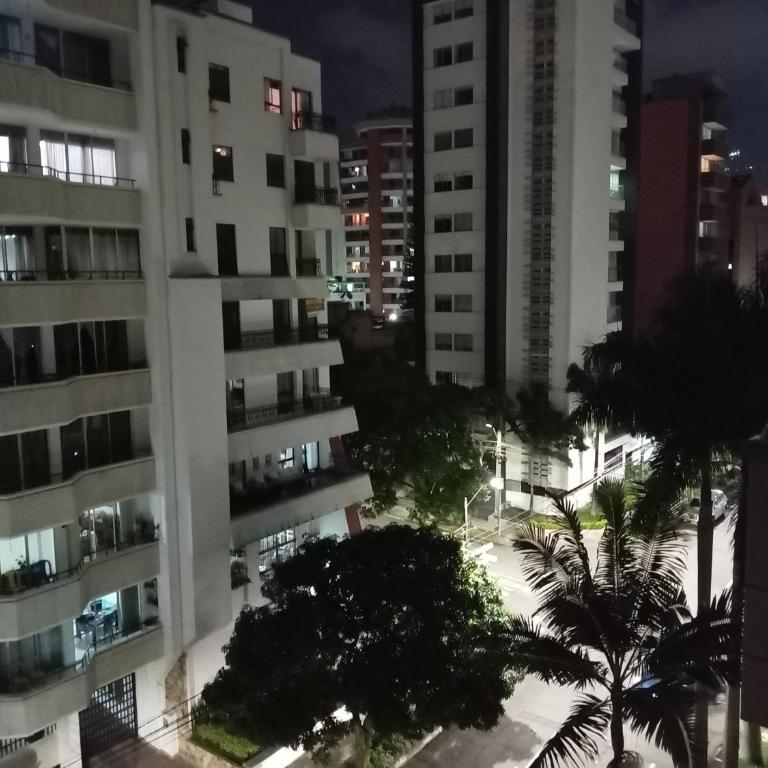 Apartahabitacion Laureles - One-Bedroom Apartment - 2