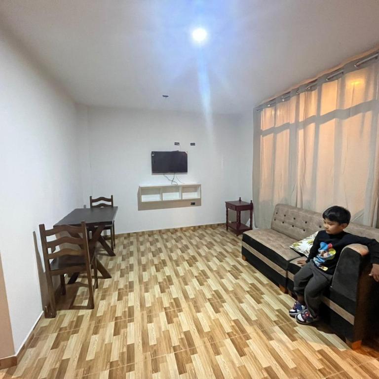Las Lomas Hotel - Double Room with Private Bathroom - 4